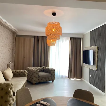 F&lrelax Apartments-mamaia Nord * 那沃达利